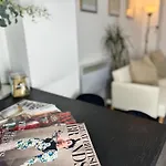 Birmingham City Centre - Centenary Plaza Luxury Apartment - Free Gym
